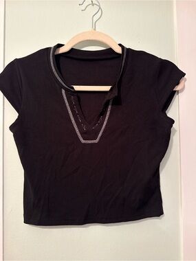 Amazon Black Ribbed Cap-Sleeve Top with Contrast Stitch